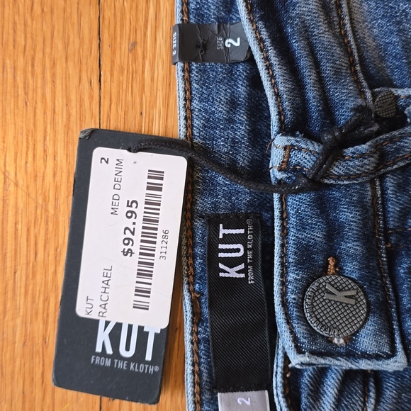NWT, Kut From The Kloth, Rachael Fab AB Distressed Mom Jean, Medium Wash, 2 - Picture 4 of 14